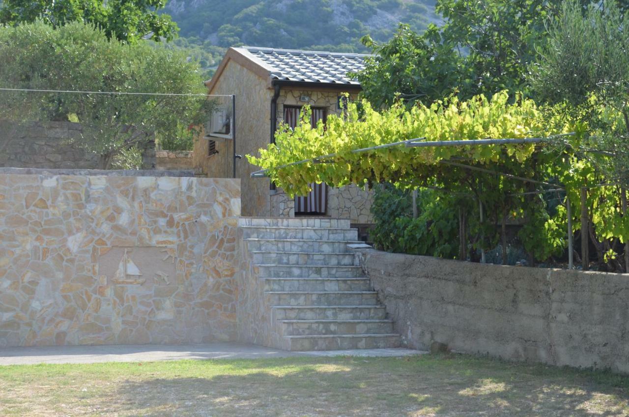 Holiday Home Garina Draga Bašćanska Dış mekan fotoğraf